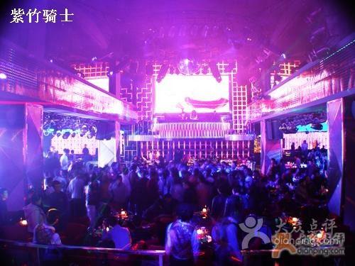 夜场慢摇视频,光影交织的动感世界