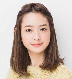 短刘海怎么扎上去视频,轻松打造清新造型